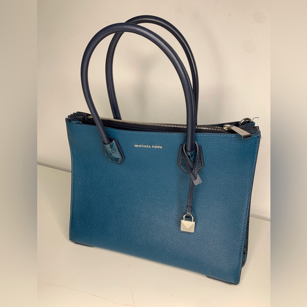 Michael Kors large Mercer handbag in luxe team w snake skin and silver hardware